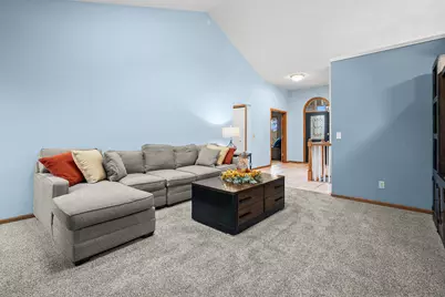 8420 S 12th Street S, Portage, MI 49024 - Photo 5