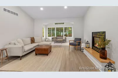 1814 Corville Court NW, Grand Rapids, MI 49504 - Photo 9