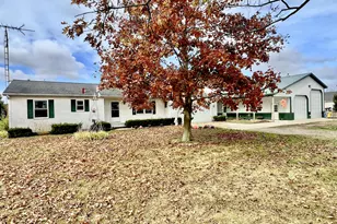 9632 Fowle Rd, Jonesville, MI 49250 - Photo 1
