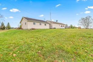 7534 Robins Rd, Hillsdale, MI 49242 - Photo 39