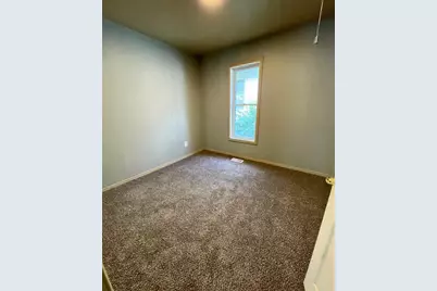 960 Mann Avenue, Flint, MI 48503 - Photo 7