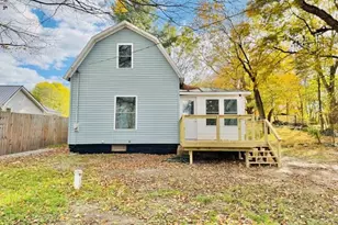 21 Thornapple Lake Rd, Nashville, MI 49073 - Photo 3