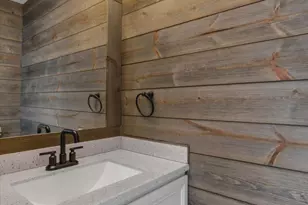 715 Skynob Dr, Ann Arbor, MI 48105 - Photo 17