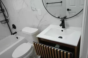 20532 Lesure St, Detroit, MI 48235 - Photo 11