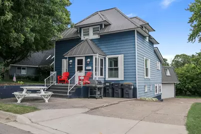 211 Wells Street, South Haven, MI 49090 - Photo 1