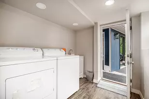 211 Wells St, South Haven, MI 49090 - Photo 23