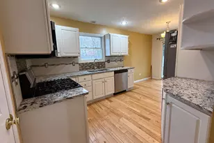 194 Black Cherry Ln, Battle Creek, MI 49015 - Photo 13