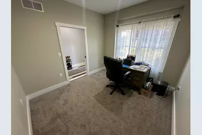2542 Medinah Lane, Benton Harbor, MI 49022 - Photo 37