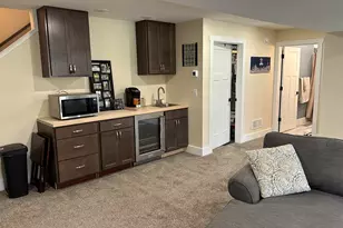 2542 Medinah Ln, Benton Harbor, MI 49022 - Photo 31