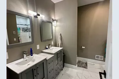 2542 Medinah Lane, Benton Harbor, MI 49022 - Photo 23