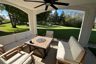 2542 Medinah Ln, Benton Harbor, MI 49022 - Photo 33