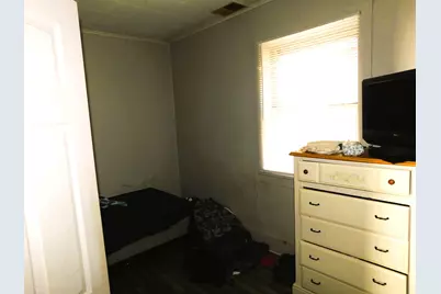 913 Kosciusko Street, Manistee, MI 49660 - Photo 13