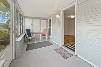 411 Hinckley Boulevard, Jackson, MI 49203 - Photo 25