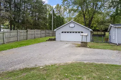 12690 N Red Bud Trail, Buchanan, MI 49107 - Photo 15