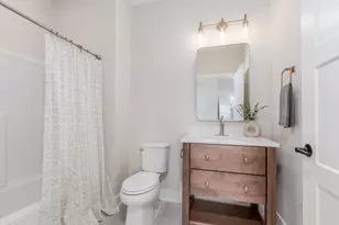 4708 Knapp Bluff Dr NE, Grand Rapids, MI 49525 - Photo 33