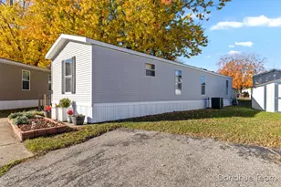 1800 W Main St, Lowell, MI 49331 - Photo 3