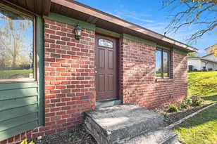 8482 Cottonwood Dr, Jenison, MI 49428 - Photo 25