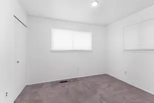 29848 Rambling Rd, Southfield, MI 48076 - Photo 15