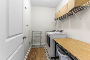 6701 Arlene Dr, Hudsonville, MI 49426 - Photo 11