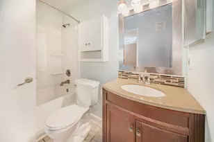 275 Briarcrest Dr, Ann Arbor, MI 48104 - Photo 9