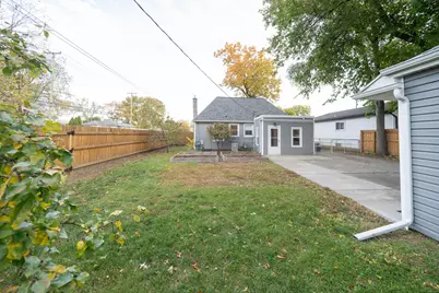 1106 E Granet Avenue, Hazel Park, MI 48030 - Photo 5