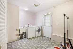 30915 Cherry Hill Rd, Westland, MI 48186 - Photo 13