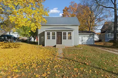 311 E Pine Street, Edmore, MI 48829 - Photo 3