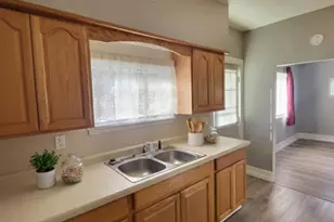 154 S Yates St, Pewamo, MI 48873 - Photo 9