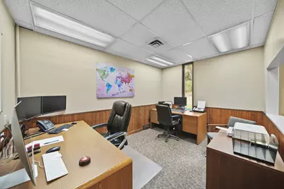 201 Brookley Avenue, Jackson, MI 49202 - Photo 11