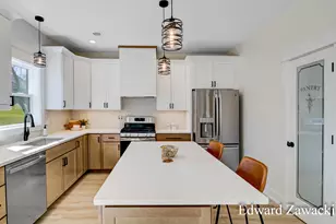 397 Rogue River View Dr, Rockford, MI 49341 - Photo 9