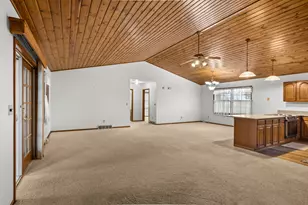 396 Davenport Ln, Cadillac, MI 49601 - Photo 15