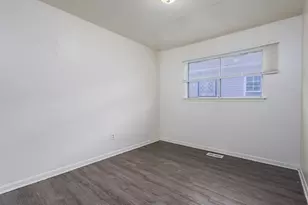 30061 Hazelwood St, Inkster, MI 48141 - Photo 15