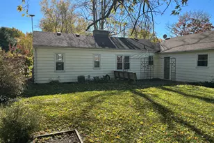 3017 E G Ave, Kalamazoo, MI 49004 - Photo 9