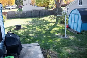 431 Madison St, Jackson, MI 49202 - Photo 33