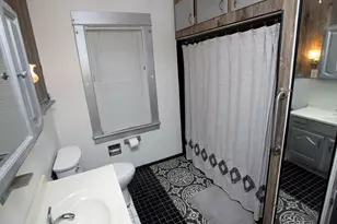 431 Madison St, Jackson, MI 49202 - Photo 19