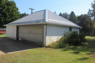 1346 E Caro Rd, Caro, MI 48723 - Photo 5