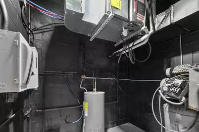 226 W Cesar E Chavez Ave, Lansing, MI 48906 - Photo 11