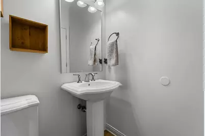 8459 Grapevine Circle, Mattawan, MI 49071 - Photo 13