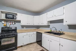 2423 Ashton Ave, Kalamazoo, MI 49004 - Photo 7