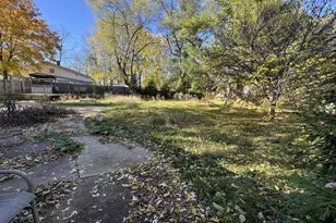 1035 Eastward St, Alma, MI 48801 - Photo 11