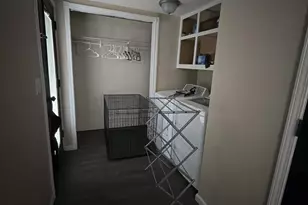 1035 Eastward St, Alma, MI 48801 - Photo 7