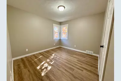 1385 Beardsley Avenue, Muskegon, MI 49441 - Photo 15