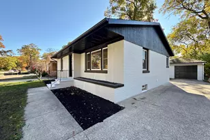 1385 Beardsley Ave, Muskegon, MI 49441 - Photo 3