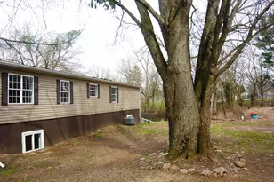 273 Raymond Dr, Coldwater, MI 49036 - Photo 3