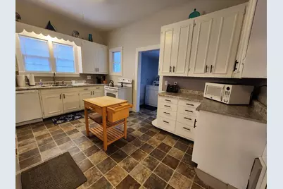 146 Jackson Street, Manistee, MI 49660 - Photo 7