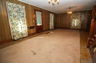 303 Spring St, Constantine, MI 49042 - Photo 15