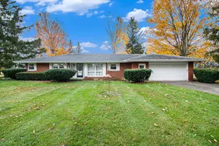 570 Invicta Dr, Niles, MI 49120 - Photo 1