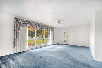 570 Invicta Drive, Niles, MI 49120 - Photo 5