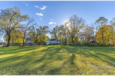 749 Moulton Street, Belding, MI 48809 - Photo 15