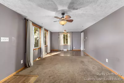 749 Moulton Street, Belding, MI 48809 - Photo 5